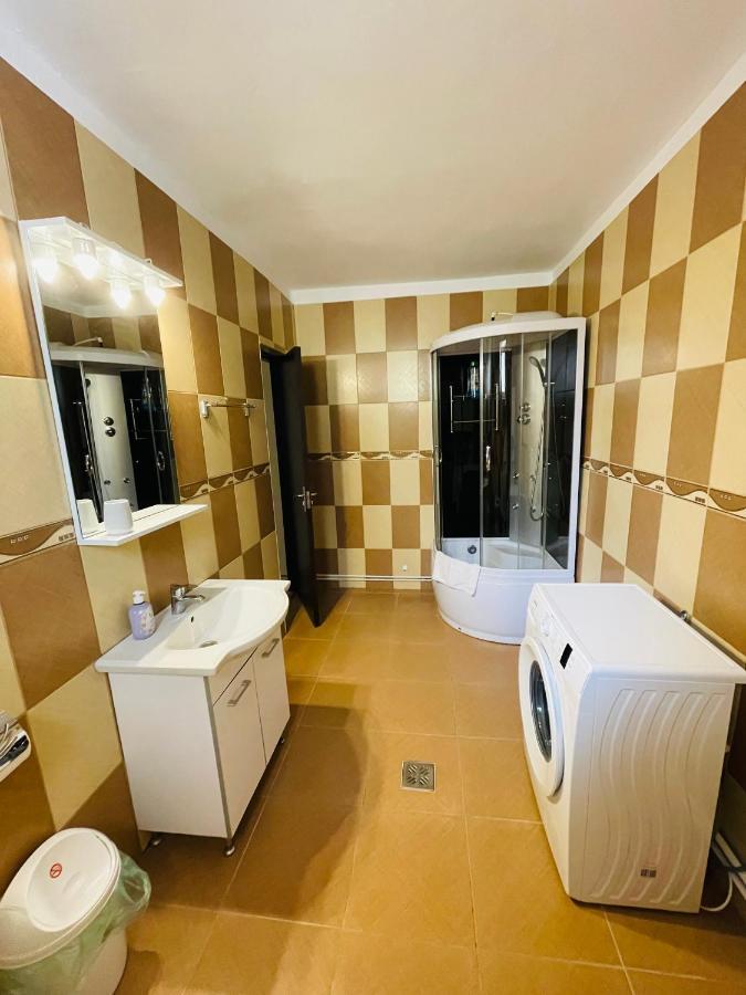 Apartament Extralarge Buşteni エクステリア 写真